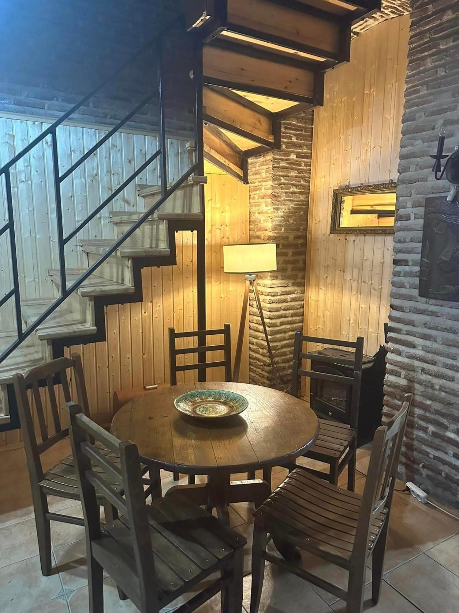 Hotel Golden Lion à Sighnaghi Extérieur photo