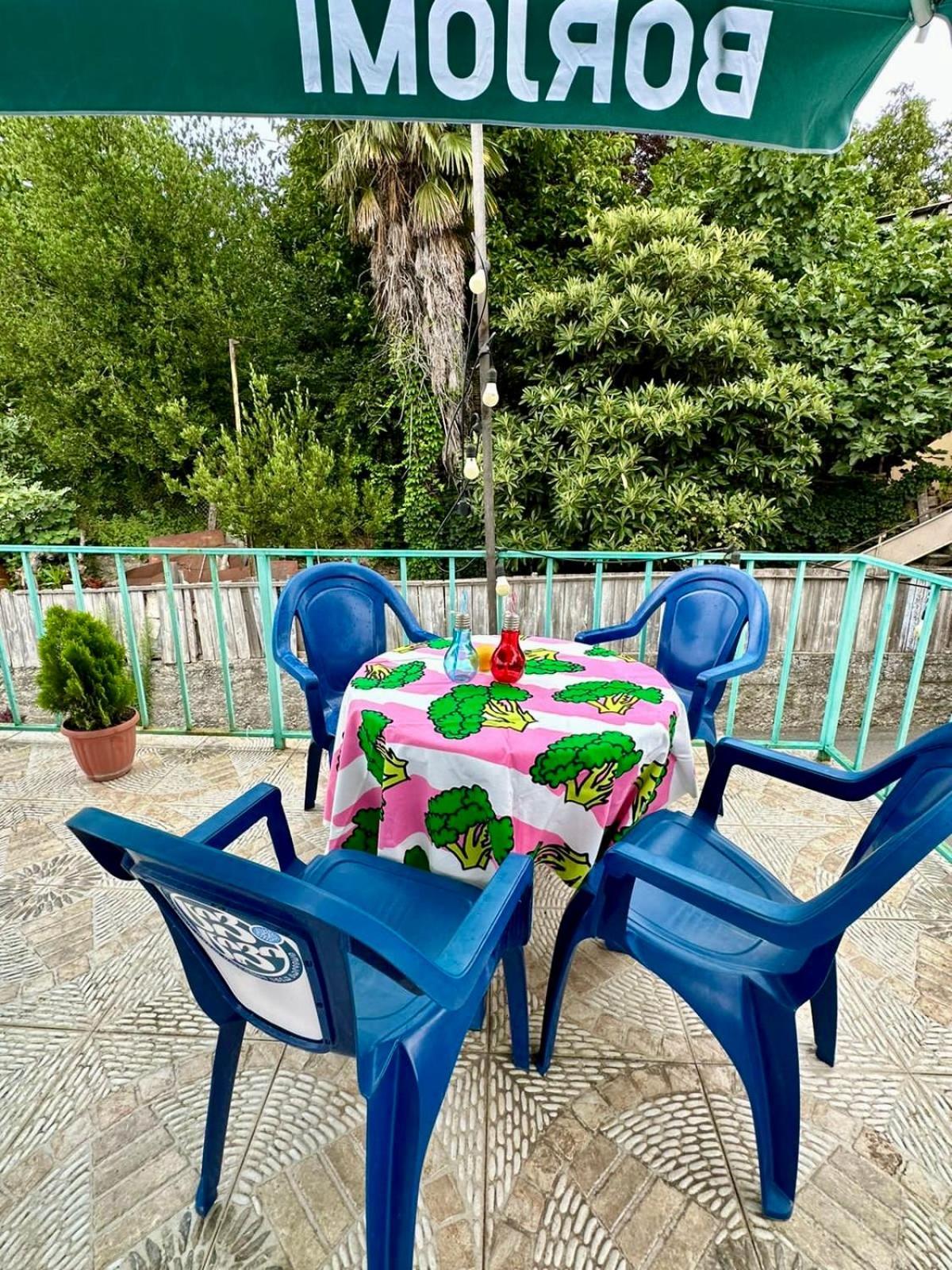 Hotel Golden Lion à Sighnaghi Extérieur photo