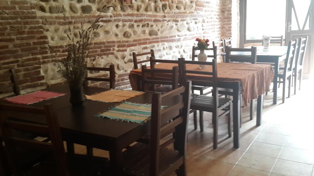 Hotel Golden Lion à Sighnaghi Extérieur photo