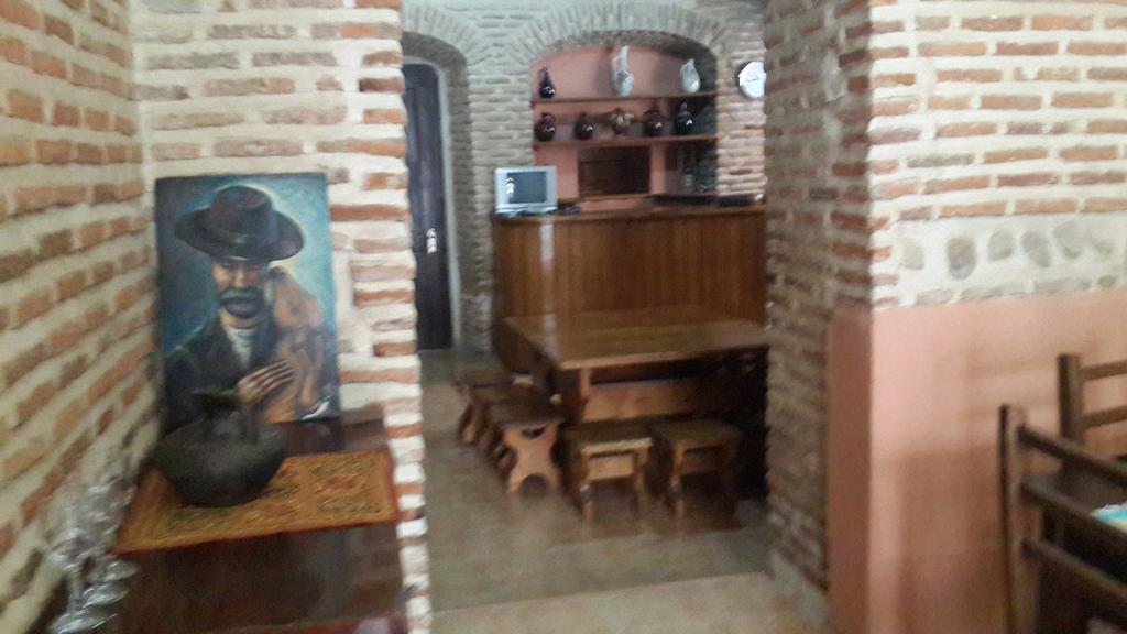 Hotel Golden Lion à Sighnaghi Extérieur photo